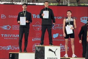 Луганский бегун одержал победу на чемпионате Украины по марафонскому бегу среди молодежи