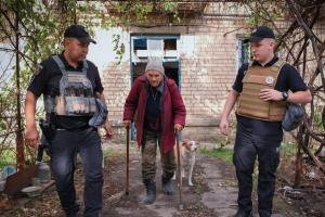Эвакуация людей из Луганской области: как удалось спасти раненых?