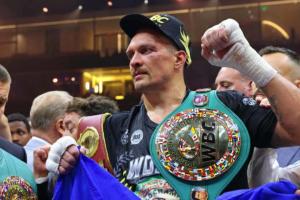 Голений, але не переможений: новий вигляд Усика готовий до реваншу