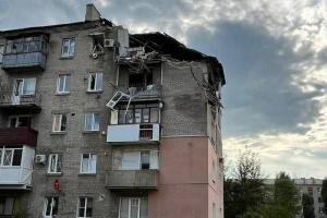 Школа, заправка, дома: Кременная и Краснореченское оказались под жесткими атаками