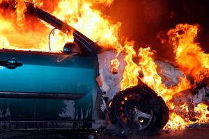 Пожары в оккупированном Северскодонецке: горел дом и авто – подробности