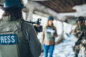 ому Росія закрила місто для журналістів?