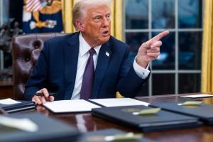 Трамп пригрозив Росії санкціями, але закликав Україну до переговорів