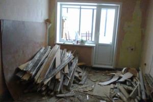 Невдалий 'експеримент' на п’ятому поверсі: чому 'ремонт' окупантів лякає мешканців Лисичанська?