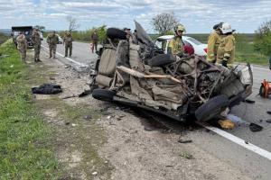 На тимчасово окупованій території Луганської області 28 квітня сталася трагічна дорожньо-транспортна пригода, яка сколихнула місцеву спільноту. Близько 12:15 на підйомі з Новоайдара у бік Щастя, на 413-му кілометрі автодороги Р-150, відбулося лобове зіткн