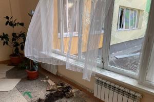 У Харкові ворожий дрон "Молнія" влучив у дитячий садок: