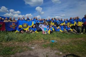 «Додому» крізь невідомість: боєць із Сєвєродонецька у зворушливому відео повернення з полону"