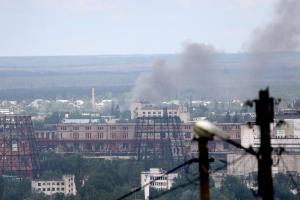 Жителі окупованого Лисичанська масово скаржаться на відсутність електроенергії: причина — ймовірне ураження підстанції