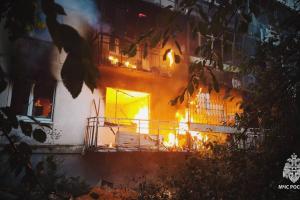 У тимчасово окупованому Сіверськодонецьку знову зафіксовано пожежу в житловому будинку. Цього разу займання сталося в п’ятиповерхівці на шосе Будівельників.