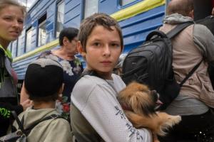 Луганська ОВА запустила «гарячу лінію» для повернення дітей з ТОТ та депортації