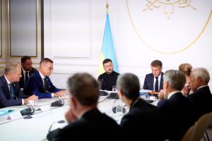 https://www.wsj.com/world/macron-says-dozens-of-countries-ready-to-contribute-to-peacekeeping-in-ukraine-ce83ec3c?gaa_at=eafs&gaa_n=ASWzDAh2lHKpNTi6TYIfaHYPopOLhEbWWihnPNHF03cjPX-dN24OagDnqVax&gaa_sig=vWN3F5nj5uqAcmXOHBrEPofmWrwW1eoy-mMrcetccZDkIXdMKH9Iap