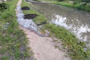 Відновили” по-окупаційному: у Лисичанську вода всюди, крім квартир