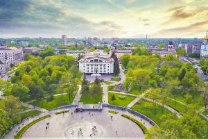 Google Maps показав руїни Маріуполя на нових супутникових знімках