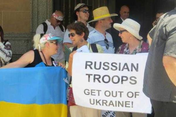 Украинцы в Австралии показали как "любят" Путина Украинцы в Австралии показали как "любят" Путина