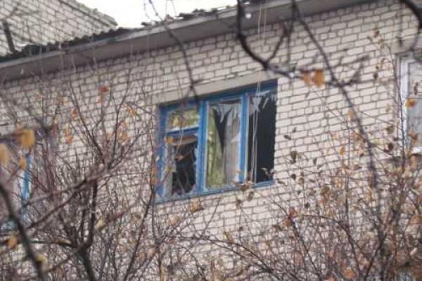 Славяносербск: последствия обстрела Славяносербск: последствия обстрела