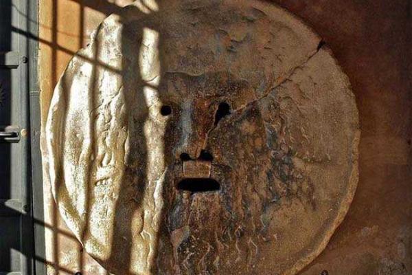 Как выглядит прародитель современного детектора лжи Как выглядит прародитель современного детектора лжи