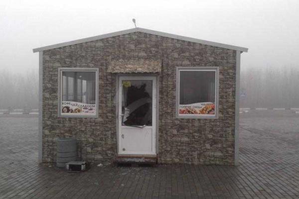 Донецк: автовокзал "Западный" разрушают обстрелы и мародеры