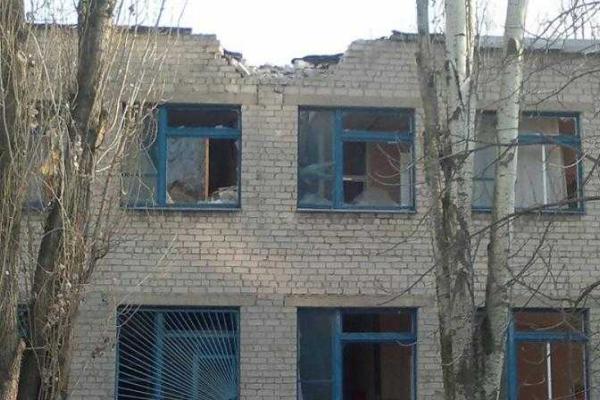 Боевики принесли в Авдеевку смерть и разрушения Боевики принесли в Авдеевку смерть и разрушения