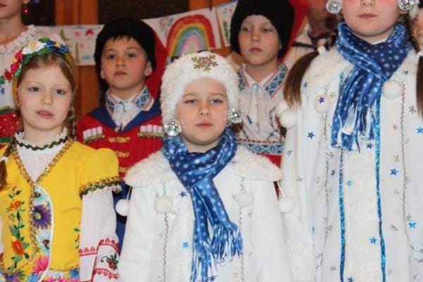 Киевские спасатели побывали в гостях у детей-переселенцев Киевские спасатели побывали в гостях у детей-переселенцев