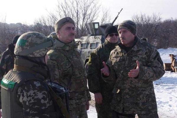Генерал-полковник Михаил Коваль посетил защитников Мариуполя Генерал-полковник Михаил Коваль посетил защитников Мариуполя