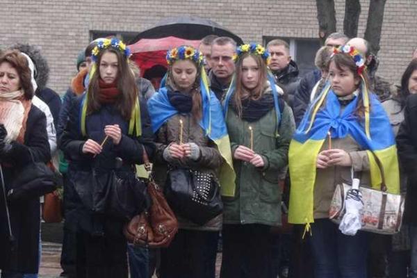 Жители Ровенщины провели "Марш мира" Жители Ровенщины провели "Марш мира"