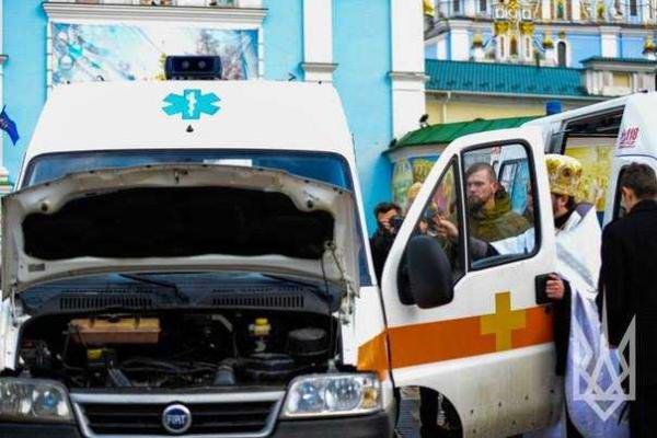 Польские волонтеры внесли свою лепту в спасение жизней бойцов полка "Азов"
