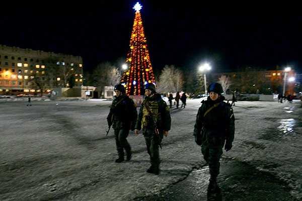 В Славянске к охране общественного порядка приступили нацгвардейцы со Львовщины В Славянске к охране общественного порядка приступили нацгвардейцы со Львовщины