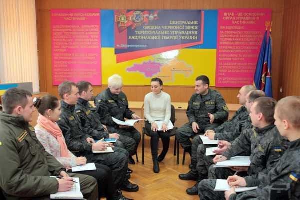 Для офицеров-психологов был проведен тренинг по оказанию помощи участникам АТО Для офицеров-психологов был проведен тренинг по оказанию помощи участникам АТО