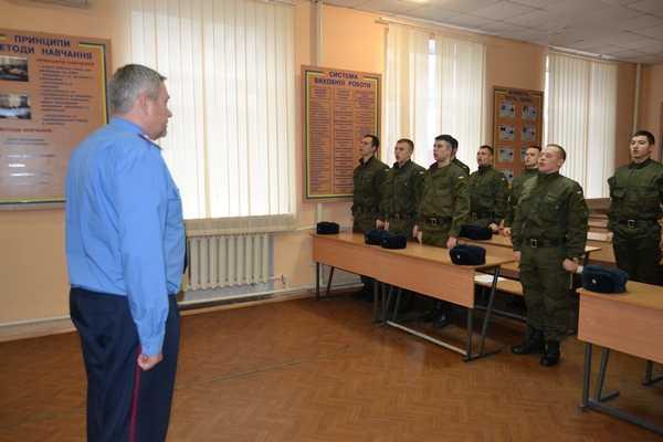 В Днепропетровске закончилась стажировка курсантов Нацгвардии В Днепропетровске закончилась стажировка курсантов Нацгвардии