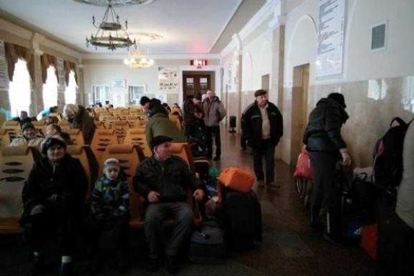 Этнических поляков организованно вывозят из Украины