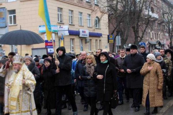 Жители Тернополя вышли на "Марш мира" Жители Тернополя вышли на "Марш мира"