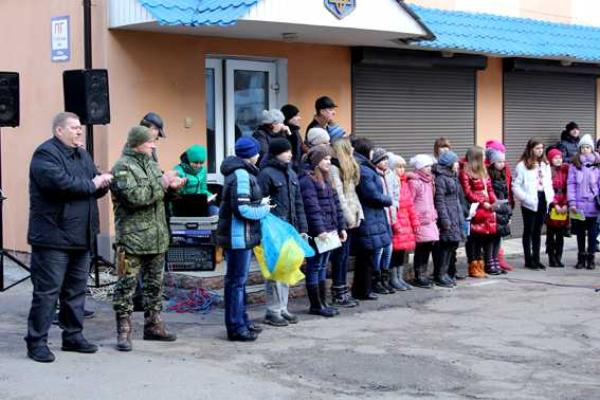 В зону АТО отправился сводный отряд правоохранителей Ровенщины В зону АТО отправился сводный отряд правоохранителей Ровенщины