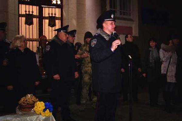 На Буковине встретили бойцов из опасной "восточной" командировки На Буковине встретили бойцов из опасной "восточной" командировки