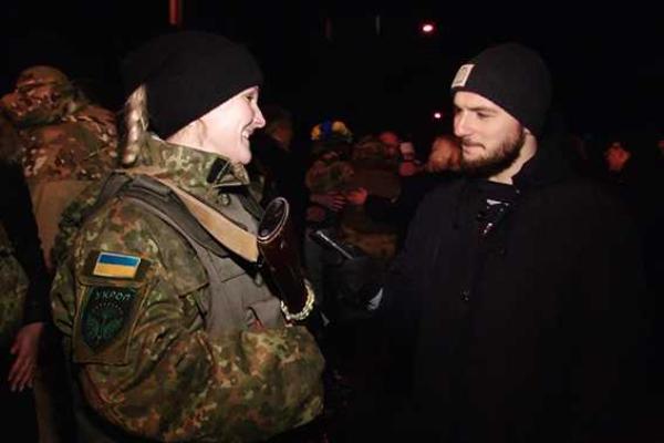 На Буковине встретили бойцов из опасной "восточной" командировки На Буковине встретили бойцов из опасной "восточной" командировки