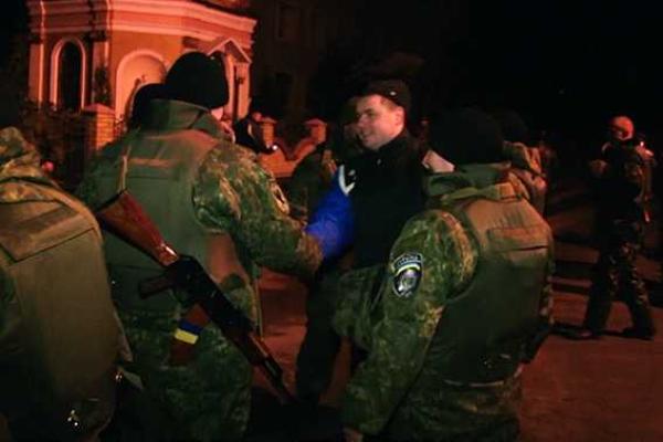 На Буковине встретили бойцов из опасной "восточной" командировки На Буковине встретили бойцов из опасной "восточной" командировки