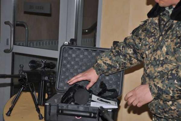 Бойцов АТО с Полтавщины вооружают современным высокотехничным стрелковым оружием Бойцов АТО с Полтавщины вооружают современным высокотехничным стрелковым оружием