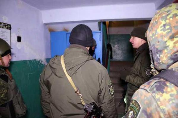 В Мариуполе проводятся мероприятия по противодействию мародерству В Мариуполе проводятся мероприятия по противодействию мародерству