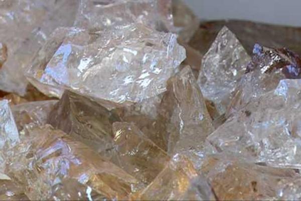 На Житомирщине прекращена незаконная добыча драгоценных и полудрагоценных камней На Житомирщине прекращена незаконная добыча драгоценных и полудрагоценных камней