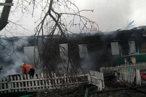 На Житомирщине в пожаре погибла малолетняя девочка На Житомирщине в пожаре погибла малолетняя девочка