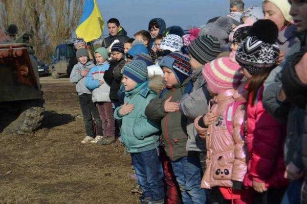 На Ровенщине волонтеры-умельцы восстанавливают военную технику для ВСУ На Ровенщине волонтеры-умельцы восстанавливают военную технику для ВСУ
