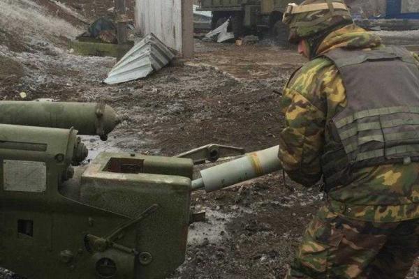 Сводный отряд ВС ВСУ достойно несет службу на Донецком рубеже Сводный отряд ВС ВСУ достойно несет службу на Донецком рубеже