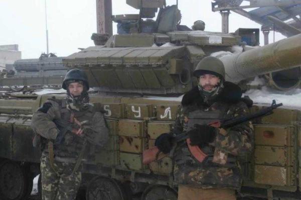 Сводный отряд ВС ВСУ достойно несет службу на Донецком рубеже Сводный отряд ВС ВСУ достойно несет службу на Донецком рубеже