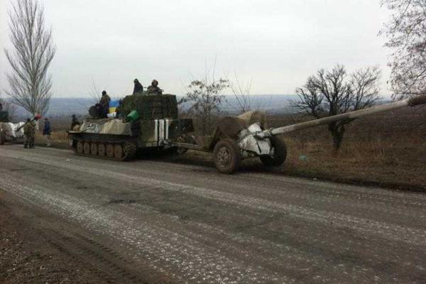 Силы АТО начинают отвод артиллерийских систем