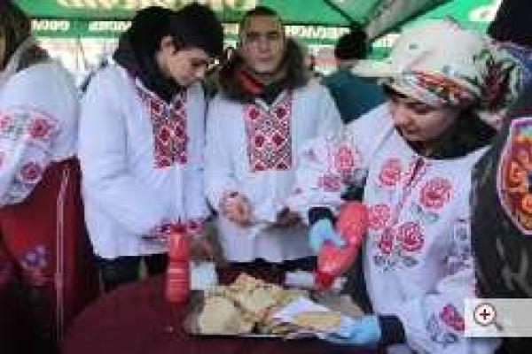 Полтавчане с надеждой и верой в будущее провели этно-праздник встречи весны