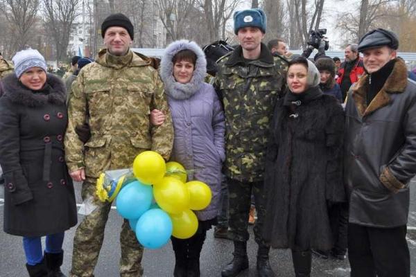 Сводный отряд ВС ВСУ вернулся на Киевщину с тревожного Востока Сводный отряд ВС ВСУ вернулся на Киевщину с тревожного Востока