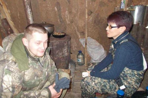 Медик Галина Алмазова: С Дебальцево вышли, те кто смог... Медик Галина Алмазова: С Дебальцево вышли, те кто смог...