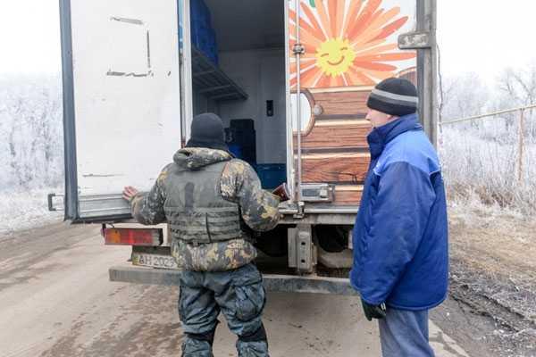На одном из самых дальних блокпостов на Луганщине несет службу 21-летний офицер  На одном из самых дальних блокпостов на Луганщине несет службу 21-летний офицер