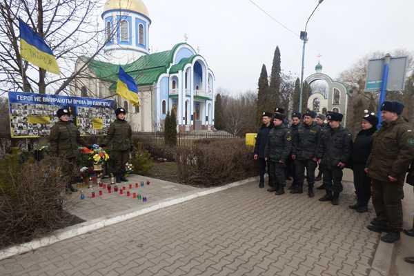 Для воинов-отличников, участников АТО провели экскурсию по историческим местам Львовщины Для воинов-отличников, участников АТО провели экскурсию по историческим местам Львовщины