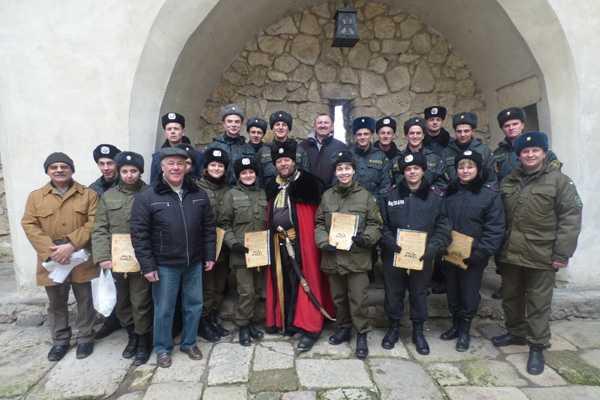 Для воинов-отличников, участников АТО провели экскурсию по историческим местам Львовщины Для воинов-отличников, участников АТО провели экскурсию по историческим местам Львовщины