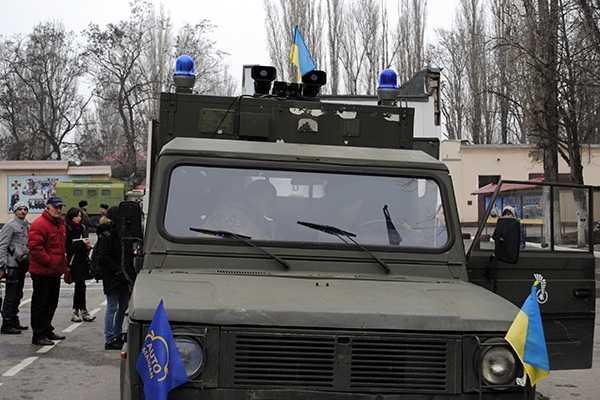 Одесские нацгвардейцы получили в подарок санитарный автомобиль Одесские нацгвардейцы получили в подарок санитарный автомобиль